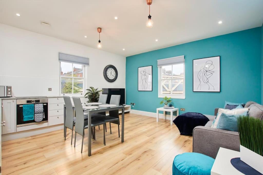 Beautiful Central Apartment Leamington Spa Buitenkant foto
